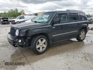 2010 Jeep Patriot Sport z VIN 1J4NF1GB0AD675823, wystawiony jako Copart lot #58184485 z przebiegiem 171 714 mil mil oraz Szkoda całkowita • Salvage title. Historia ofert i sprzedaży dostępna na DreamBid. Obrazek 1.