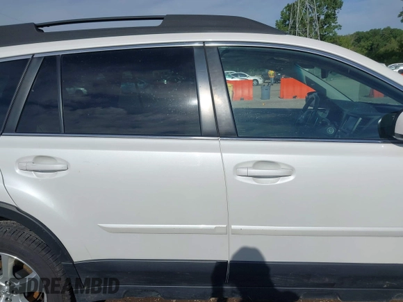 2013 Subaru Outback Limited с VIN 4S4BRCPC1D3241744, выставлен на аукционе IAAI как лот 42289563 с пробегом 88 224 миль миль и . История ставок и продаж доступна на DreamBid. Изображение 13.
