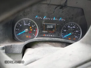 2020 Ford F-250 XL z VIN 1FT7X2A61LED41570, wystawiony jako IAAI lot #42230713 z przebiegiem 67 362 mil mil oraz . Historia ofert i sprzedaży dostępna na DreamBid. Obrazek 7.