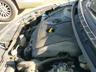 2015 Kia Forte LX с VIN KNAFK4A61F5372860, выставлен на аукционе IAAI как лот 43249427 с пробегом 165 398 миль миль и . История ставок и продаж доступна на DreamBid. Изображение 12.