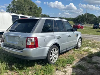 2008 Land Rover Range Rover Sport HSE z VIN SALSK25428A171759, wystawiony jako Copart lot #51871325 z przebiegiem 169 102 mil mil oraz Czysty tytuł • Clean title. Historia ofert i sprzedaży dostępna na DreamBid. Obrazek 4.