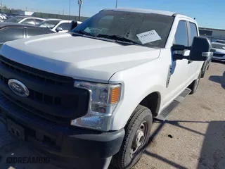 2020 Ford Super Duty F-250 SRW XL with VIN 1FT7W2B61LED41263, listed as a IAAI auction lot 41367211 with 182,003 mi miles. Bid and sale history available at carsss.com. Image 17.