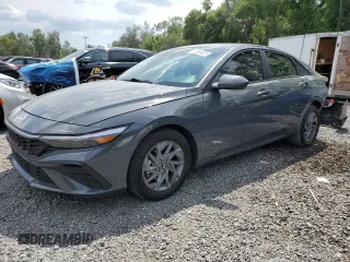 2024 Hyundai Elantra SEL z VIN KMHLM4DG3RU755189, wystawiony jako Copart lot #55564325 z przebiegiem 24 254 mil mil oraz Szkoda całkowita • Salvage title. Historia ofert i sprzedaży dostępna na DreamBid. Obrazek 1.