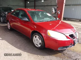 2008 Pontiac G6 1SV Value Leader with VIN 1G2ZF57B484273977, listed as a IAAI auction lot 41930494 with 104,300 mi miles. Bid and sale history available at carsss.com. Image 1.