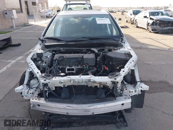 2018 Acura TLX Technology with VIN 19UUB1F56JA010663, listed as a IAAI auction lot 41980245 with 96,561 mi miles and . Bid and sale history available at carsss.com. Image 6.