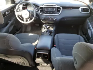 2017 Kia Sorento LX with VIN 5XYPGDA39HG281747, listed as a Copart auction lot 50383305 with 96,656 mi miles and Clean Title. Bid and sale history available at DreamBid. Image 8.