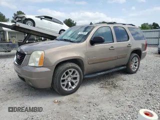 2007 GMC Yukon SLT z VIN 1GKFC13J77R149673, wystawiony jako Copart lot #53439925 z przebiegiem 233 629 mil mil oraz Szkoda całkowita • Salvage title. Historia ofert i sprzedaży dostępna na DreamBid. Obrazek 1.