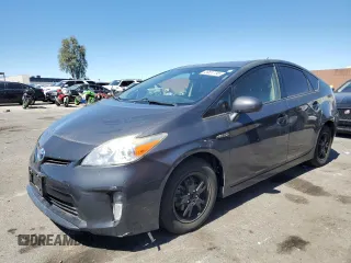 2014 Toyota Prius Four z VIN JTDKN3DU2E0358104, wystawiony jako Copart lot #49837795 z przebiegiem 235 096 mil mil oraz Szkoda całkowita • Salvage title. Historia ofert i sprzedaży dostępna na DreamBid. Obrazek 1.