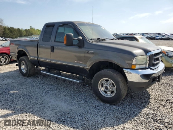 2004 Ford F-250 XL z VIN 1FTNX21P14EB28068, wystawiony jako Copart lot #52846485 z przebiegiem 947 mil mil oraz Czysty tytuł • Clean title. Historia ofert i sprzedaży dostępna na DreamBid. Obrazek 4.