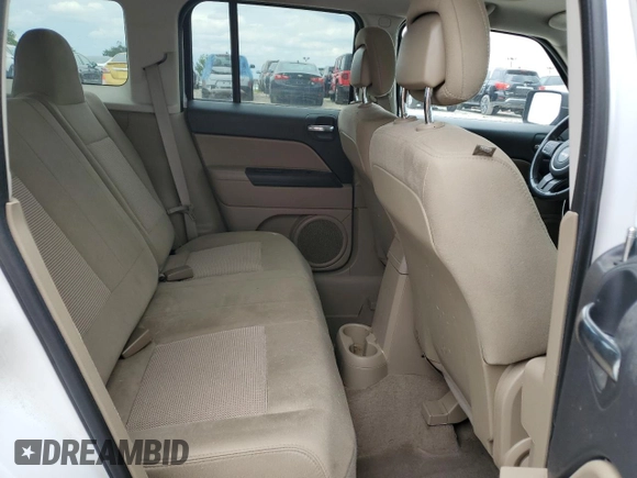 2014 Jeep Patriot Latitude with VIN 1C4NJRFB6ED726994, listed as a Copart auction lot 65746095 with 150,051 mi miles and Clean title. Bid and sale history available at DreamBid. Image 11.