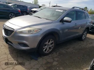 2014 Mazda CX-9 Sport z VIN JM3TB3BV7E0439003, wystawiony jako Copart lot #56477445 z przebiegiem 204 430 mil mil oraz Czysty tytuł • Clean title. Historia ofert i sprzedaży dostępna na DreamBid. Obrazek 1.