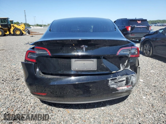 2020 Tesla Model 3 Standard Range Plus z VIN 5YJ3E1EA7LF606441, wystawiony jako Copart lot #53382915 z przebiegiem 56 113 mil mil oraz Szkoda całkowita • Salvage title. Historia ofert i sprzedaży dostępna na DreamBid. Obrazek 6.