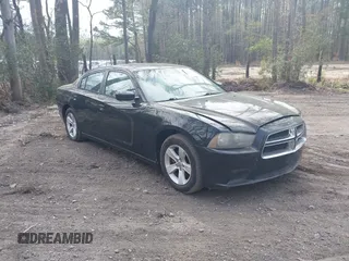 2013 Dodge Charger SE with VIN 2C3CDXBG6DH566853, listed as a IAAI auction lot 41924747 with 212,916 mi miles. Bid and sale history available at carsss.com. Image 1.