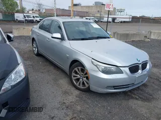 2010 BMW 5 Series 535i xDrive with VIN WBANV9C52AC139966, listed as a IAAI auction lot 42080395 with 225,178 mi miles. Bid and sale history available at carsss.com. Image 1.