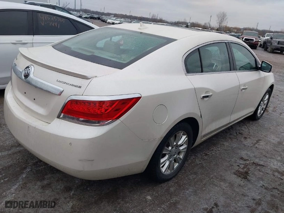 2012 Buick LaCrosse Premium 1 with VIN 1G4GD5ER1CF299017, listed as a IAAI auction lot 41531460 with 145,721 mi miles. Bid and sale history available at carsss.com. Image 4.