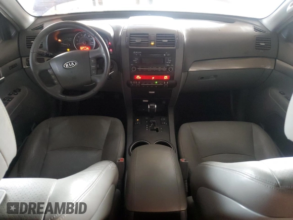 2009 Kia Borrego EX with VIN KNDJJ742X95019306, listed as a Copart auction lot 80396884 with 227,665 mi miles and Clean Title. Bid and sale history available at DreamBid. Image 8.