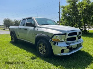 2013 Ram 1500 Express z VIN 1C6RR7FT0DS710105, wystawiony jako Copart lot #59530105 z przebiegiem 271 606 mil mil oraz Czysty tytuł • Clean title. Historia ofert i sprzedaży dostępna na DreamBid. Obrazek 1.