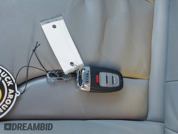 2015 Audi Q5 Premium Plus с VIN WA1DGAFP1FA006460, выставлен на аукционе IAAI как лот 40900762 с пробегом 121 611 миль миль и . История ставок и продаж доступна на DreamBid. Изображение 11.