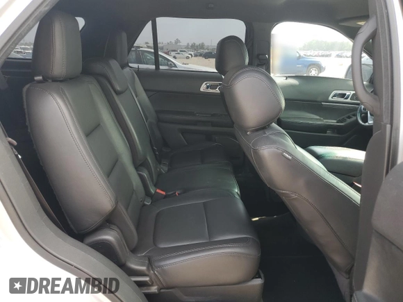2015 Ford Explorer XLT with VIN 1FM5K7D86FGA64192, listed as a Copart auction lot 50829915 with 262,189 mi miles and Clean Title. Bid and sale history available at DreamBid. Image 11.