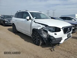 2017 Volvo XC90 Momentum с VIN YV4A22PK1H1155161, выставлен на аукционе Copart как лот 55833835 с пробегом 42 596 миль миль и Списание • Salvage title. История ставок и продаж доступна на DreamBid. Изображение 4.