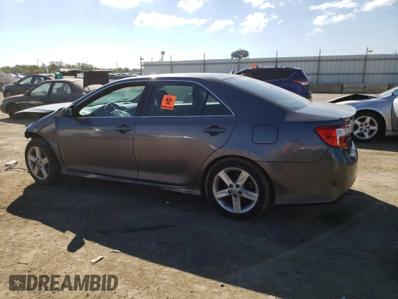 2014 Toyota Camry L with VIN 4T1BF1FK2EU433191, listed as a Copart auction lot 73363254 with 124,097 mi miles and Salvage Title. Bid and sale history available at carsss.com. Image 2.