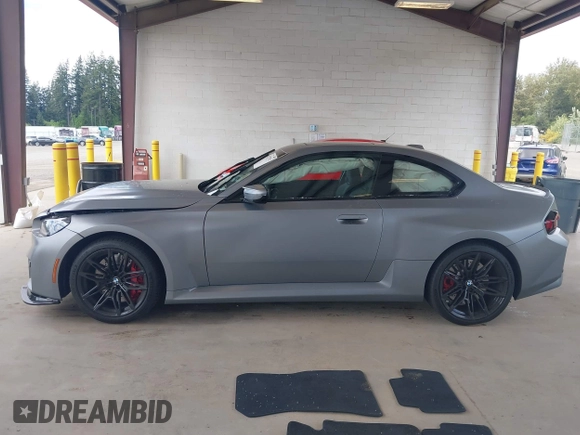2024 BMW M2 z VIN 3MF13DM08R8E83248, wystawiony jako IAAI lot #42272913 z przebiegiem 4 647 mil mil oraz . Historia ofert i sprzedaży dostępna na DreamBid. Obrazek 14.