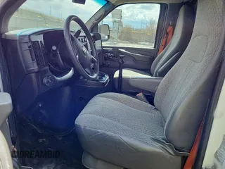 2012 GMC Savana Cargo with VIN 1GTW7FCA9C1191221, listed as a IAAI auction lot 42015384 with 307,668 mi miles. Bid and sale history available at carsss.com. Image 1.
