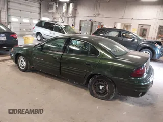 2000 Pontiac Grand Am SE1 with VIN 1G2NF52T6YC546633, listed as a IAAI auction lot 41905243 with 118,017 mi miles. Bid and sale history available at carsss.com. Image 3.