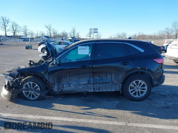 2022 Ford Escape SE Hybrid with VIN 1FMCU9BZ9NUA65149, listed as a IAAI auction lot 41454013 with Not Provided miles and . Bid and sale history available at carsss.com. Image 14.
