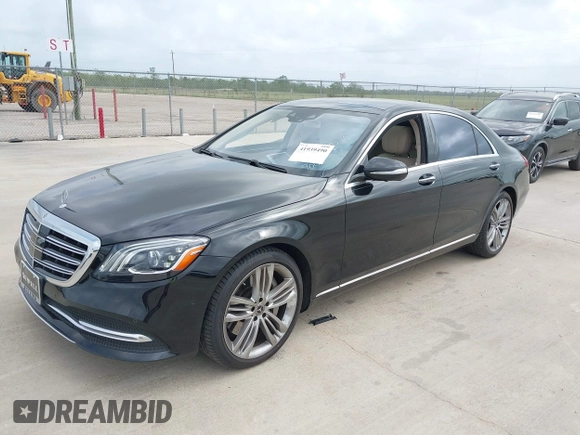 2018 Mercedes-Benz S 560 z VIN WDDUG8DB0JA389005, wystawiony jako IAAI lot #41939490 z przebiegiem 30 611 mil mil oraz . Historia ofert i sprzedaży dostępna na DreamBid. Obrazek 2.