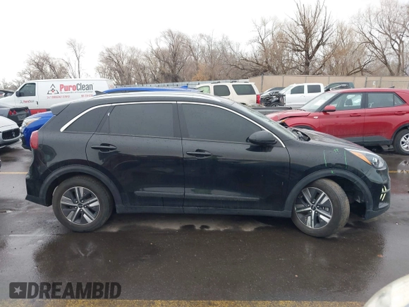 2022 Kia Niro LXS with VIN KNDCB3LC8N5549678, listed as a IAAI auction lot 41528469 with 46,989 mi miles. Bid and sale history available at carsss.com. Image 13.