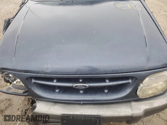 2001 Ford Explorer XLT with VIN 1FMZU73E61ZA84426, listed as a Copart auction lot 63414274 with Not provided miles and Clean title. Bid and sale history available at DreamBid. Image 11.
