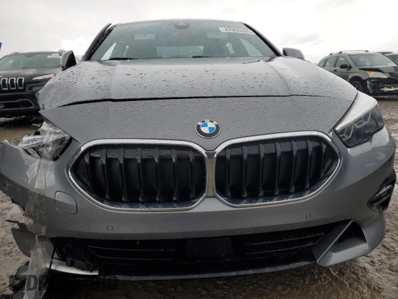 2023 BMW 2 Series 228i xDrive with VIN WBA73AK07P7L48966, listed as a Copart auction lot 47990265 with 22,179 mi miles and Salvage Title. Bid and sale history available at carsss.com. Image 5.