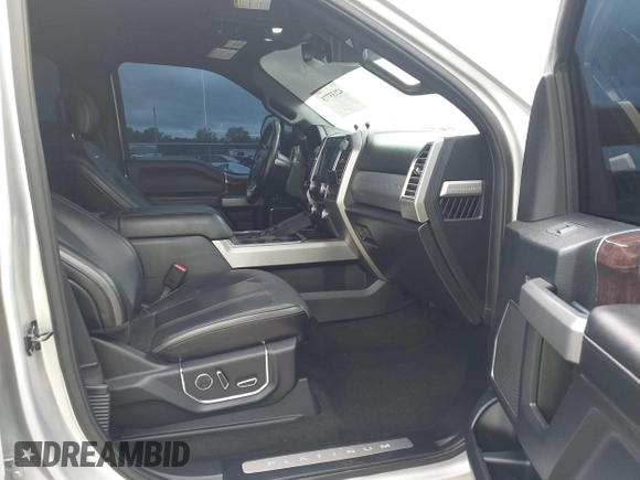 2017 Ford F-250 Lariat with VIN 1FT7W2BT0HED15184, listed as a IAAI auction lot 42133773 with 88,679 mi miles and . Bid and sale history available at DreamBid. Image 5.