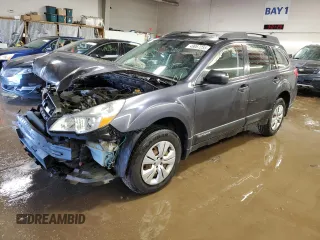 2013 Subaru Outback 2.5i with VIN 4S4BRCAC3D3258330, listed as a Copart auction lot 49067255 with 113,547 mi miles and Salvage Title. Bid and sale history available at carsss.com. Image 1.