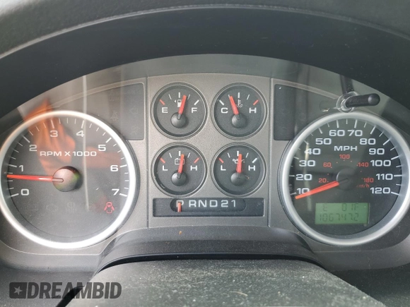 2004 Ford F-150 XLT with VIN 1FTRF04574KA07615, listed as a Copart auction lot 56535705 with 106,747 mi miles and Clean title. Bid and sale history available at DreamBid. Image 9.