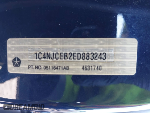 2014 Jeep Compass Latitude with VIN 1C4NJCEB2ED883243, listed as a IAAI auction lot 41989007 with 138,192 mi miles. Bid and sale history available at carsss.com. Image 9.