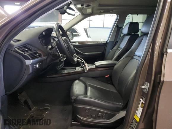 2013 BMW X5 xDrive50i with VIN 5UXZV8C5XD0C15651, listed as a Copart auction lot 46311365 with 106,254 mi miles and Clean title. Bid and sale history available at DreamBid. Image 7.