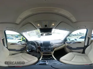 2017 Mercedes-Benz GLS 450 z VIN 4JGDF6EE8HA946436, wystawiony jako IAAI lot #41953284 z przebiegiem 82 528 mil mil oraz . Historia ofert i sprzedaży dostępna na DreamBid. Obrazek 18.