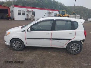 2010 Chevrolet Aveo 2LT z VIN KL1TG6DE6AB117404, wystawiony jako IAAI lot #42112930 z przebiegiem 105 519 mil mil oraz . Historia ofert i sprzedaży dostępna na DreamBid. Obrazek 15.