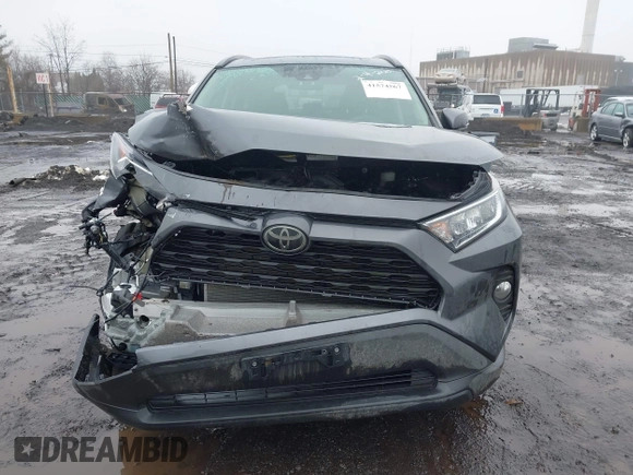 2020 Toyota RAV4 XLE with VIN 2T3P1RFV8LC122030, listed as a IAAI auction lot 41574567 with 42,586 mi miles and . Bid and sale history available at DreamBid. Image 12.