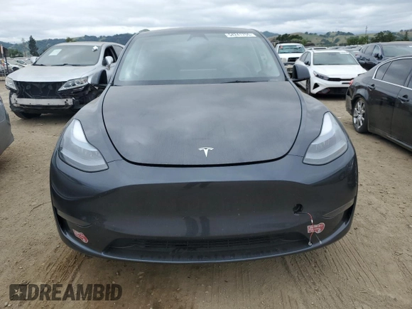 2024 Tesla Model Y с VIN 7SAYGDED1RF177417, выставлен на аукционе Copart как лот 54241755 с пробегом 7 716 миль миль и Списание • Salvage title. История ставок и продаж доступна на DreamBid. Изображение 5.