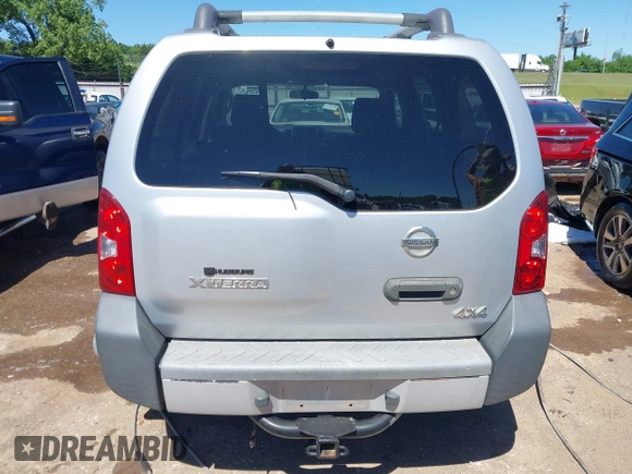 2010 Nissan Xterra S z VIN 5N1AN0NW7AC512384, wystawiony jako IAAI lot #42317041 z przebiegiem 143 994 mil mil oraz . Historia ofert i sprzedaży dostępna na DreamBid. Obrazek 16.