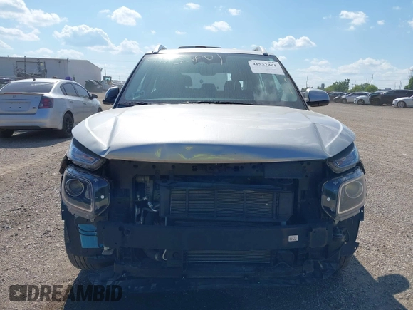 2024 Hyundai Venue Limited with VIN KMHRC8A37RU306393, listed as a IAAI auction lot 41532801 with 11,605 mi miles and . Bid and sale history available at DreamBid. Image 13.