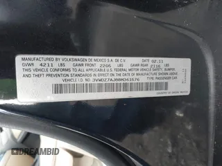 2011 Volkswagen Jetta SE with VIN 3VWDZ7AJ8BM361576, listed as a IAAI auction lot 40854087 with 174,904 mi miles and . Bid and sale history available at DreamBid. Image 9.