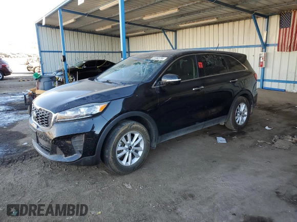 2019 Kia Sorento L z VIN 5XYPG4A35KG478504, wystawiony jako Copart lot #81063734 z przebiegiem Nie podano mil oraz Nie do naprawy • Non repairable. Historia ofert i sprzedaży dostępna na DreamBid. Obrazek 1.