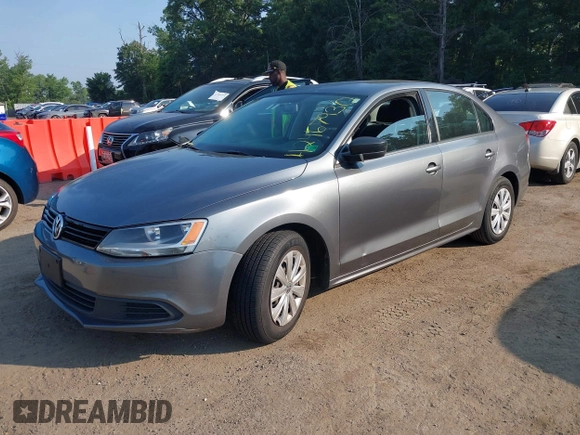 2014 Volkswagen Jetta S z VIN 3VW2K7AJXEM351762, wystawiony jako IAAI lot #42467930 z przebiegiem 159 210 mil mil oraz . Historia ofert i sprzedaży dostępna na DreamBid. Obrazek 2.