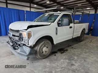 2019 Ford F-250 XL with VIN 1FTBF2A67KEG59978, listed as a Copart auction lot 62522345 with 161,735 mi miles and Clean title. Bid and sale history available at DreamBid. Image 1.