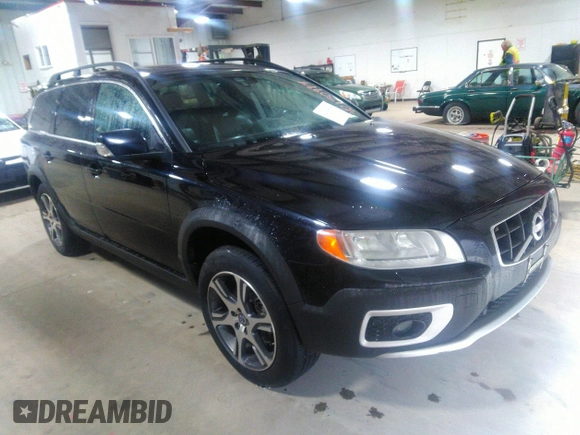 2012 Volvo XC70 T6 z VIN YV4902BZ6C1139267, wystawiony jako IAAI lot #42130994 z przebiegiem 150 779 mil mil oraz . Historia ofert i sprzedaży dostępna na DreamBid. Obrazek 13.