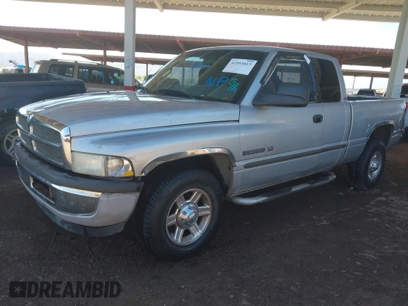 2000 Dodge Ram 2500 with VIN 3B7KC23Z0YG115131, listed as a IAAI auction lot 41993813 with 162,538 mi miles. Bid and sale history available at carsss.com. Image 2.